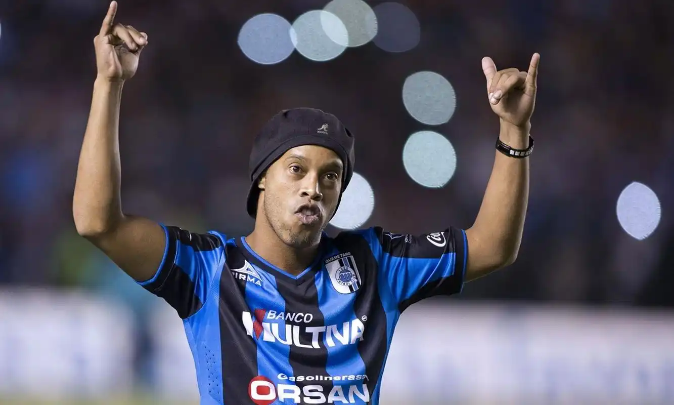 利亚俱乐部 利亚俱乐部