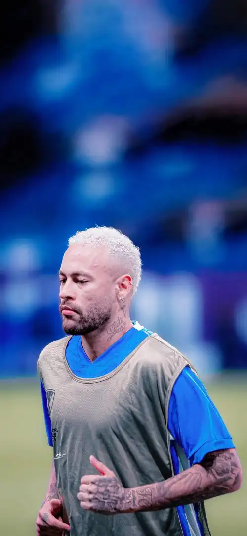 他的表现如 他的表现如